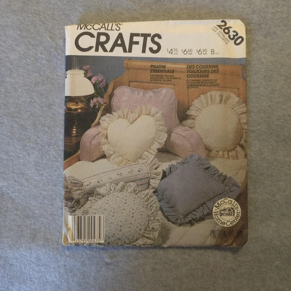 2630 Vintage McCalls Pattern Crafts Home Decorating Pillows Circle Square UNCUT